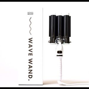 BONDI BOOST WAVE WAND.     NEW in box, never used.